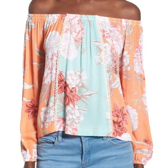 MINKPINK Tops - MINPINK Off Shoulder Floral Top